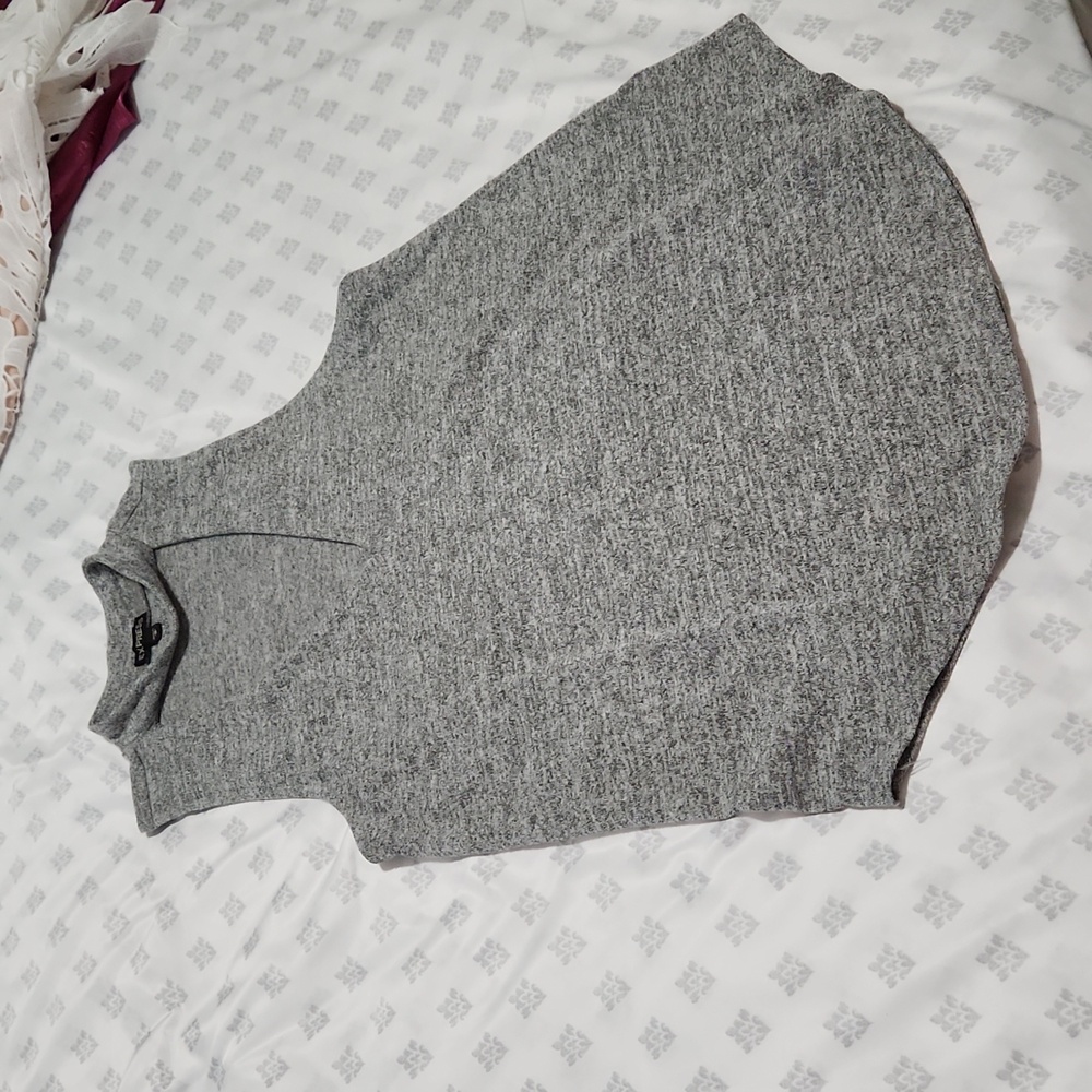express t-shirt size M